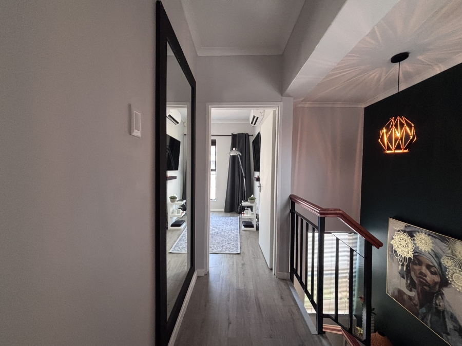 To Let 2 Bedroom Property for Rent in Parklands Western Cape
